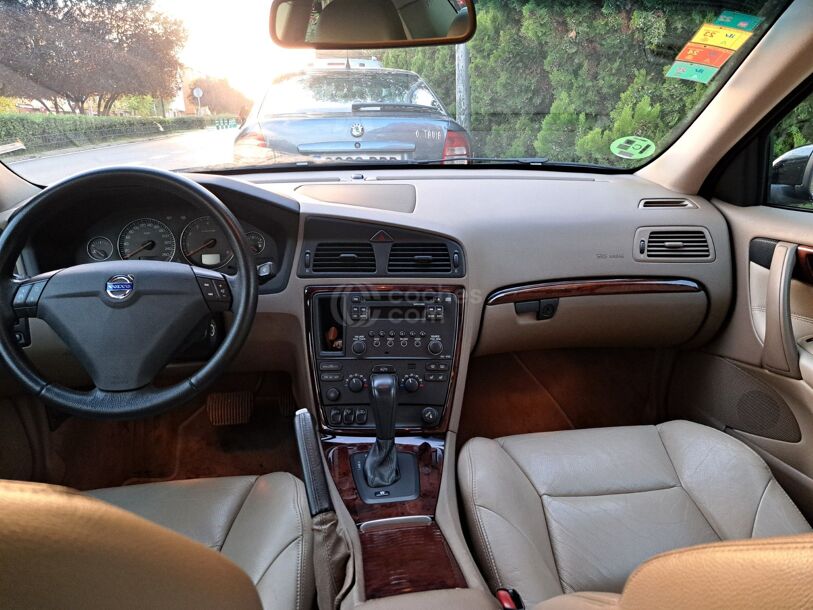 Foto del VOLVO S60 2.5 T Momentum AWD