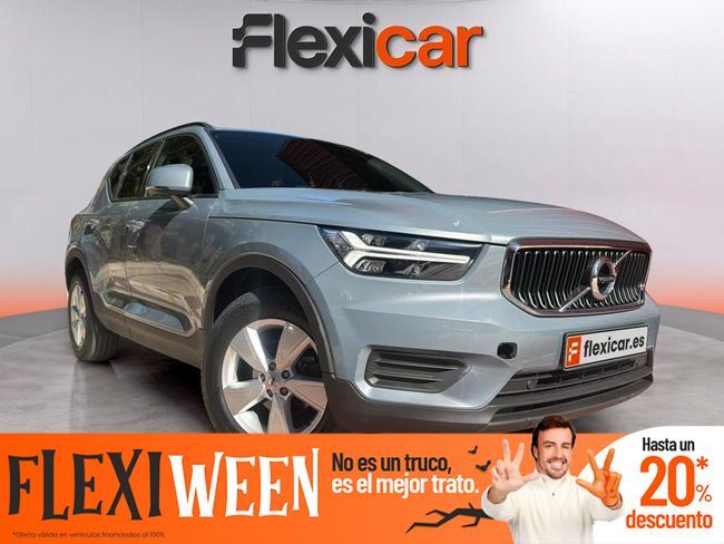 VOLVO XC40 (1.5 T2 Momentum Pro) en Tarragona