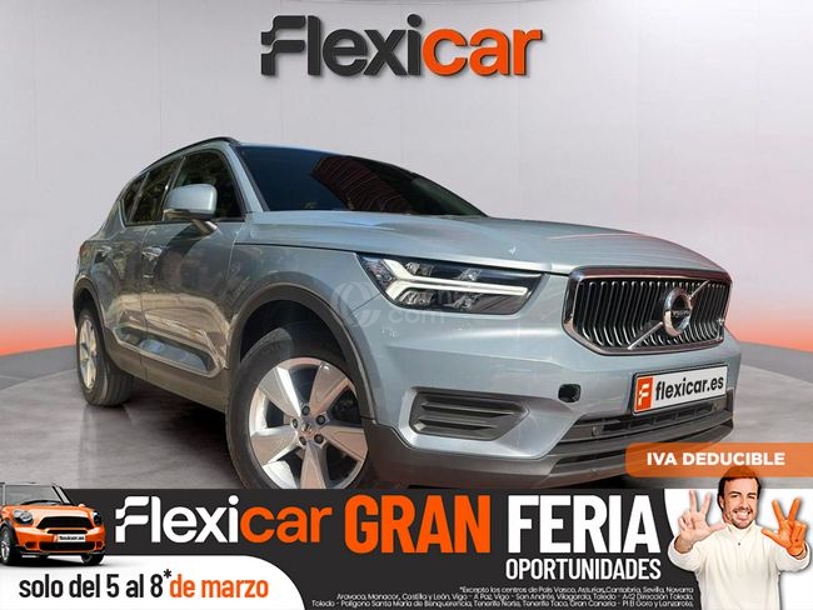 Foto del VOLVO XC40 T2 Momentum Pro