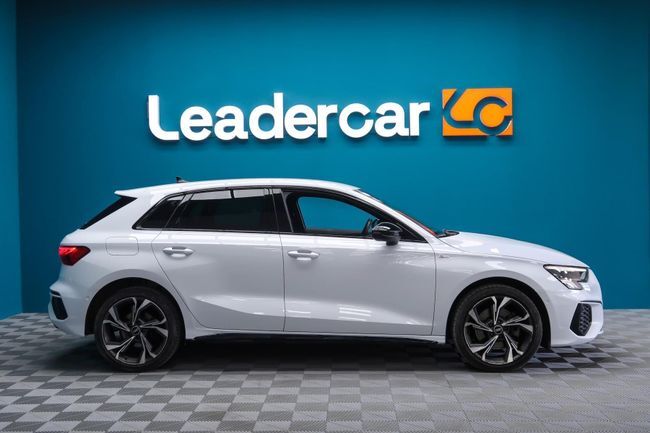 Foto del AUDI A3 Sportback 40 e-tron S line S tronic