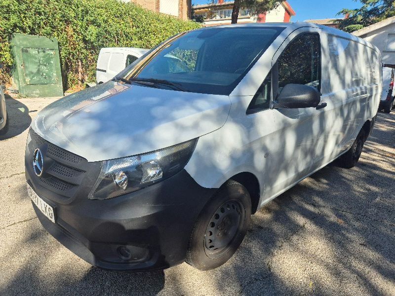 Foto del MERCEDES Vito Furgón 110CDI tD Base Larga