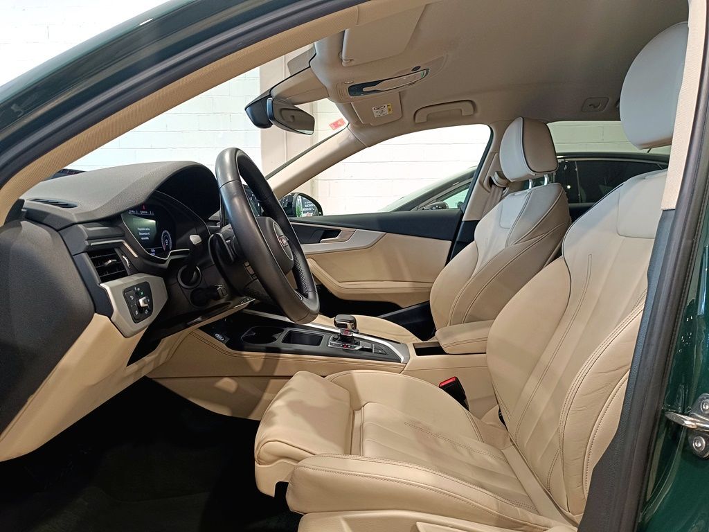 Foto del AUDI A4 40 TDI Advanced S tronic 140kW