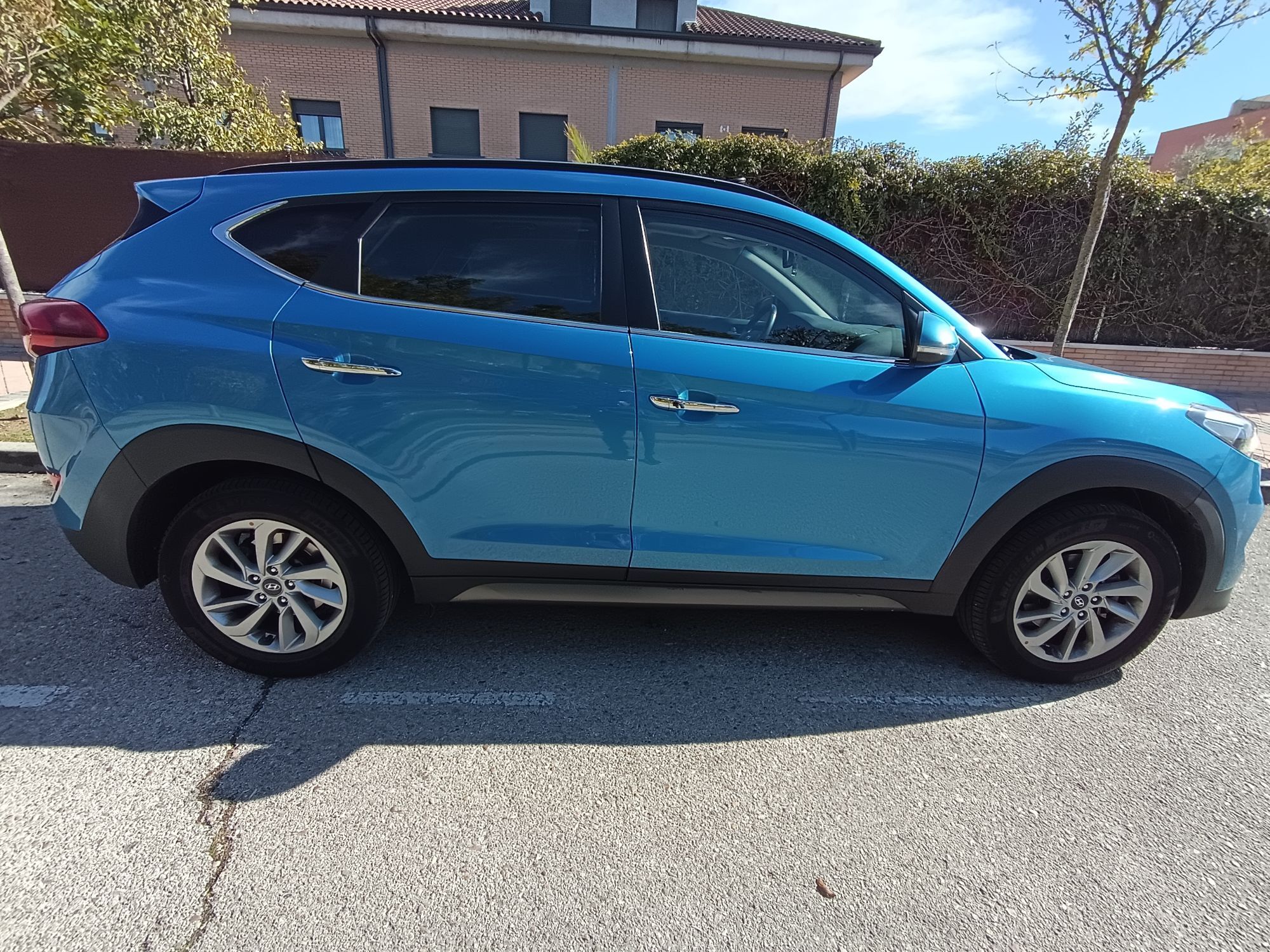 Foto del HYUNDAI Tucson 1.7CRDI BD Tecno Sky 4x2