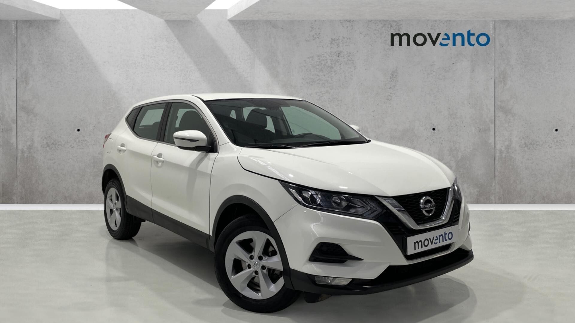 NISSAN Qashqai (DIG-T 140 Acenta 4x2 103 kW (140 CV)) en Barcelona