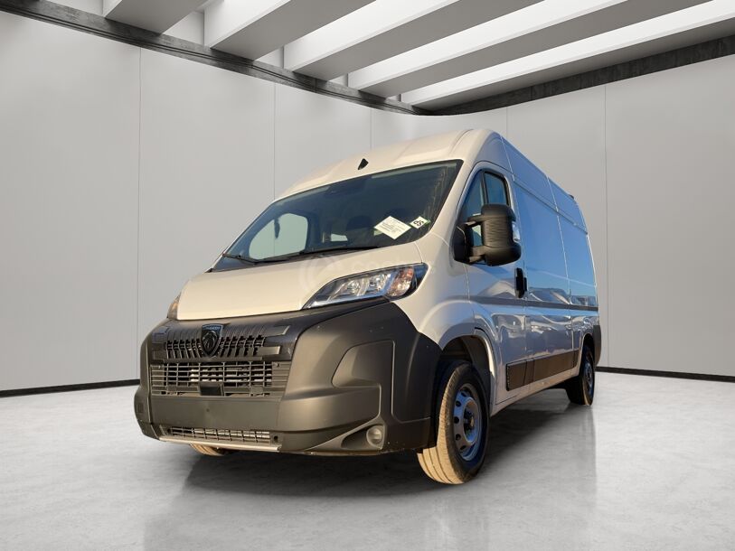 Foto del PEUGEOT Boxer Furgón 2.2BlueHDI 333 L2H2 S&S 140