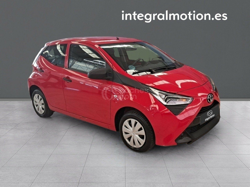 Foto del TOYOTA Aygo 70 x-play