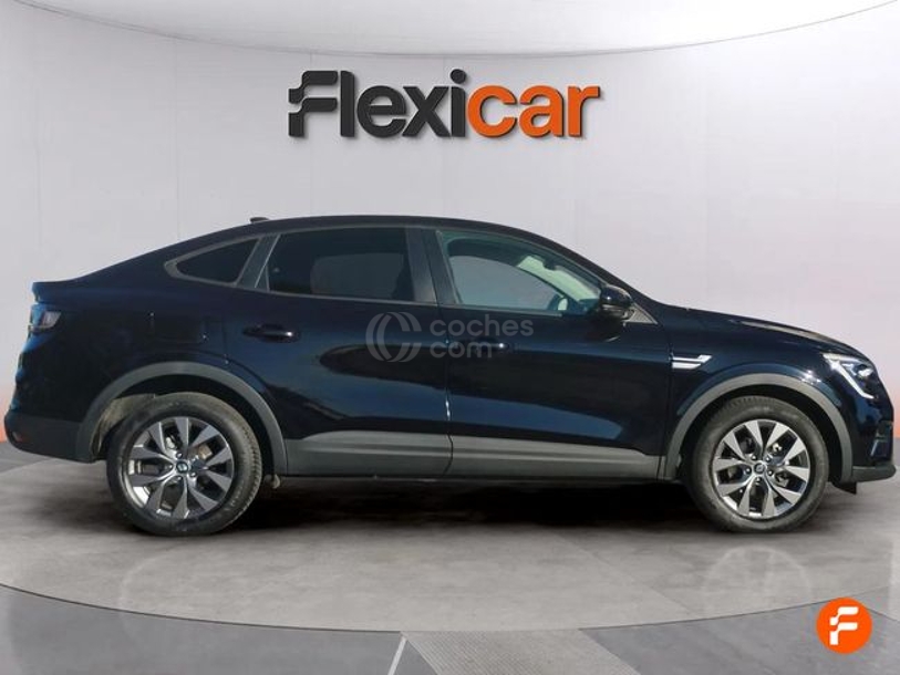 Foto del RENAULT Arkana 1.6 E-Tech R.S.Line Fast Track 105kW