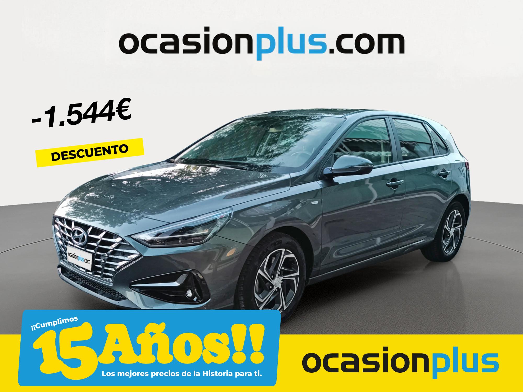 HYUNDAI i30 (1.0 TGDI 48V Tecno 88 kW (120 CV)) en Madrid