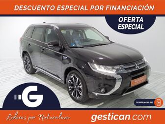 Imagen de MITSUBISHI Outlander PHEV Kaiteki 4WD