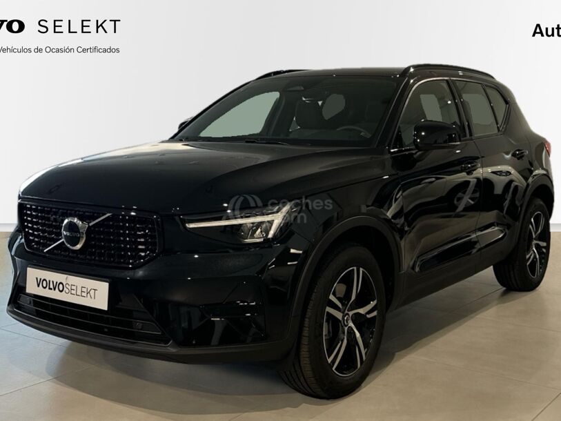 Foto del VOLVO XC40 B3 Plus Dark Aut.