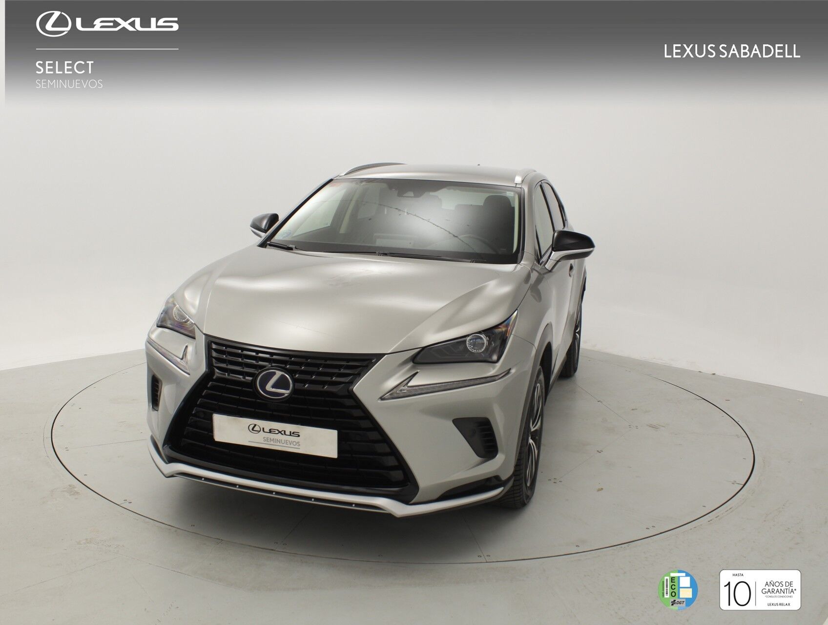LEXUS NX (300H PREMIUM 2.5 HYBRID 197 CV AUTO 5P 2WD) en Barcelona