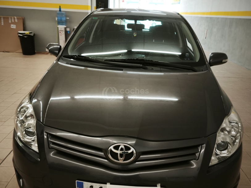 Foto del TOYOTA Auris 1.4D-4D Active