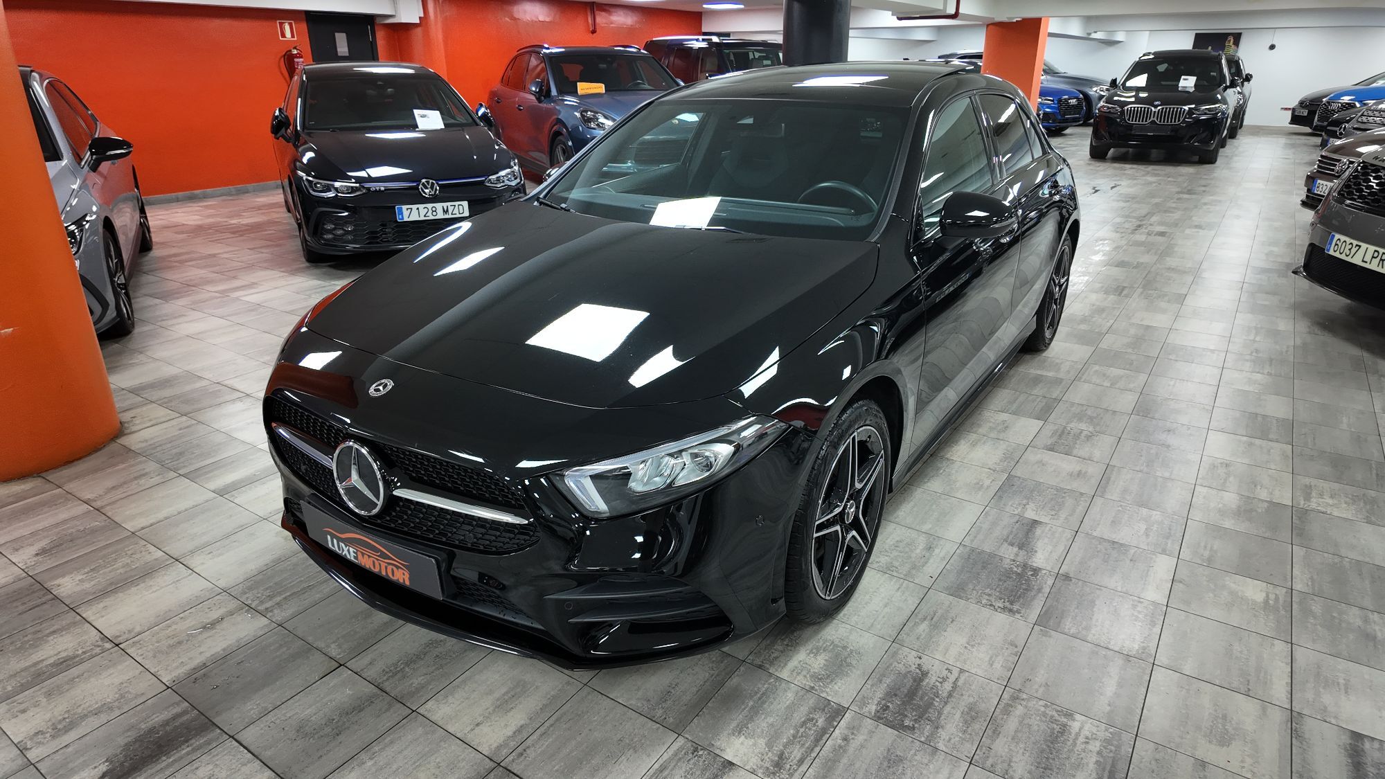 MERCEDES Clase A (A 250e 8G-DCT) en Madrid