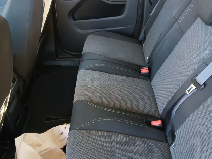 Foto del MERCEDES Clase T 180 7G-DCT