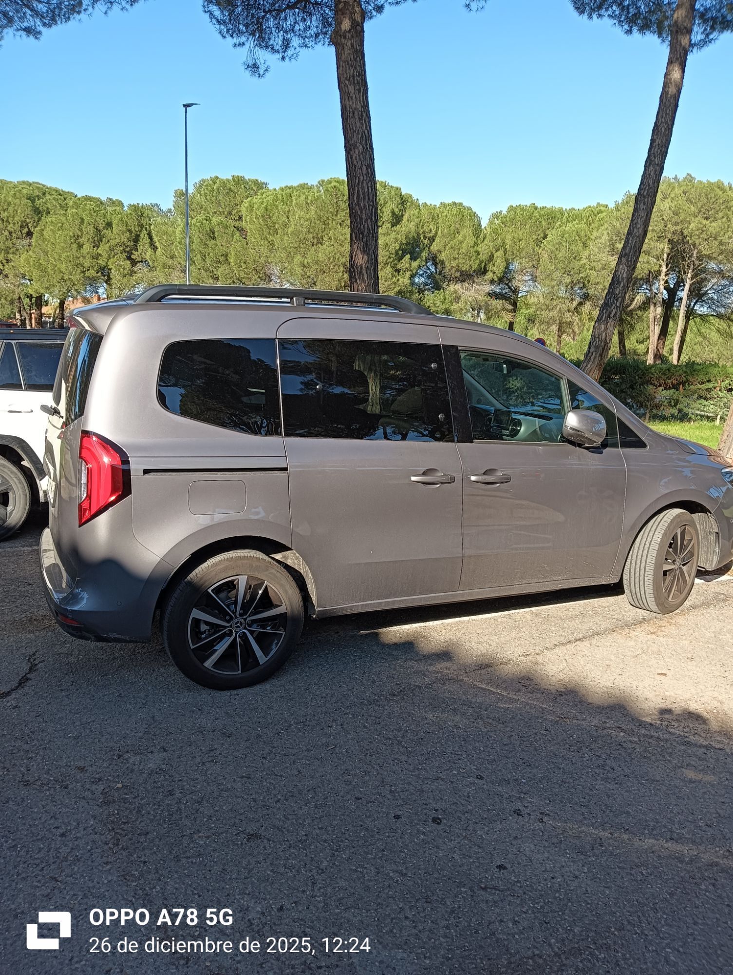 Foto del MERCEDES Clase T 180 7G-DCT