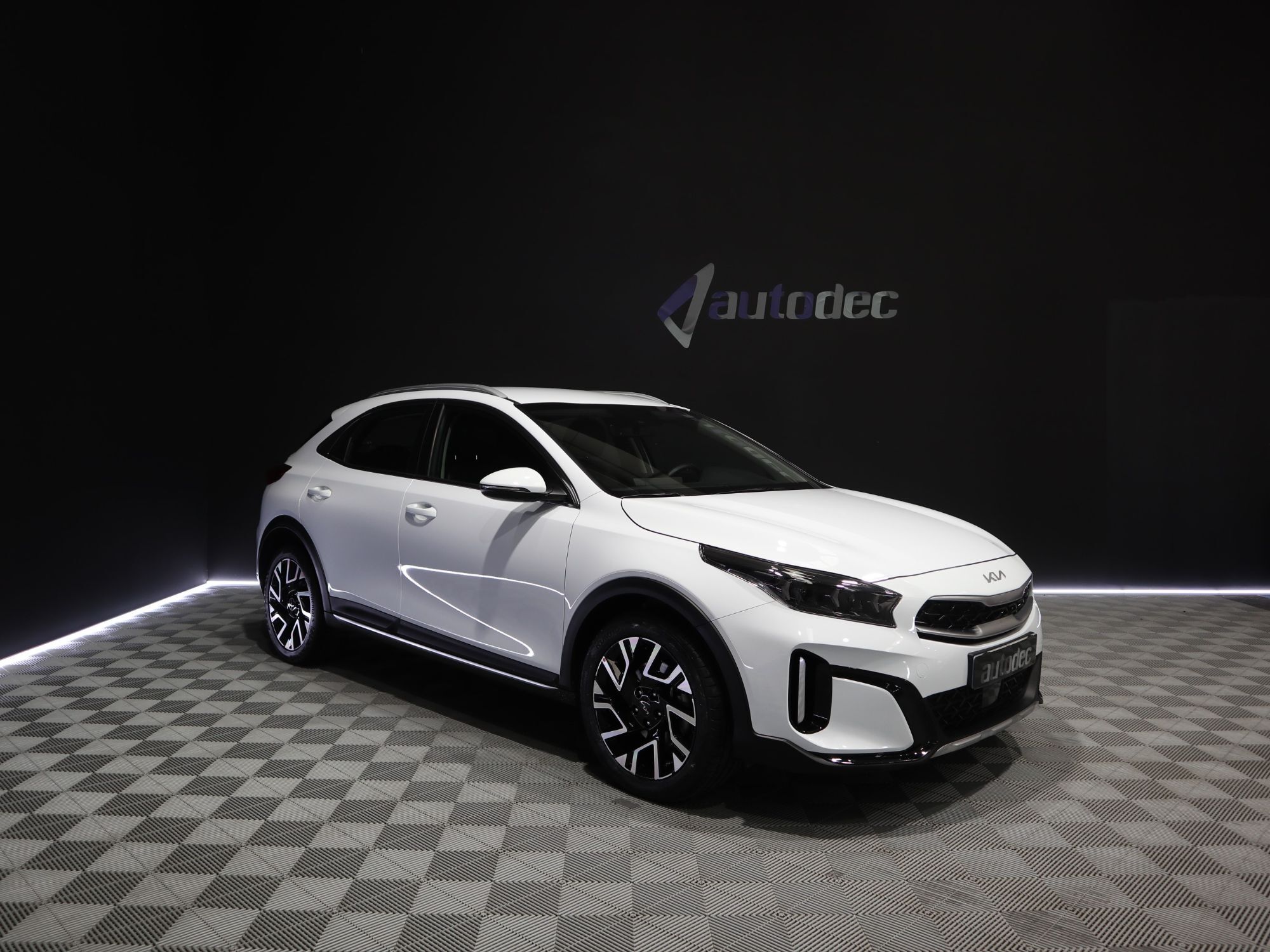 KIA XCeed (1.5 T-GDi MHEV DCT Tech) en Valencia