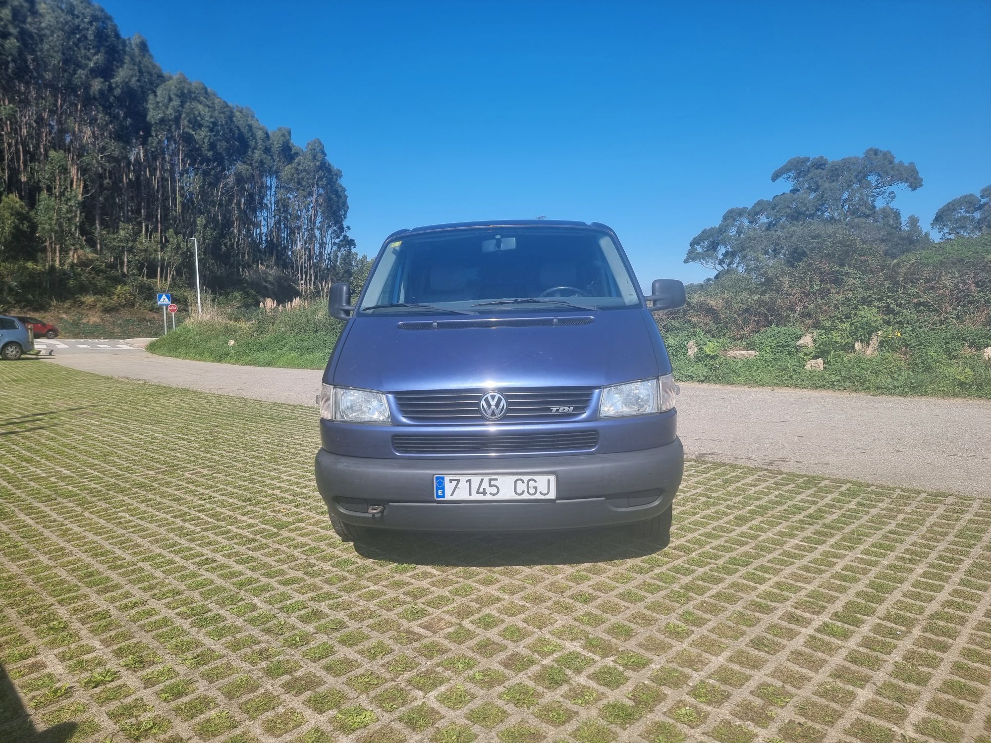 Foto del VOLKSWAGEN Multivan 2.5TDI 102