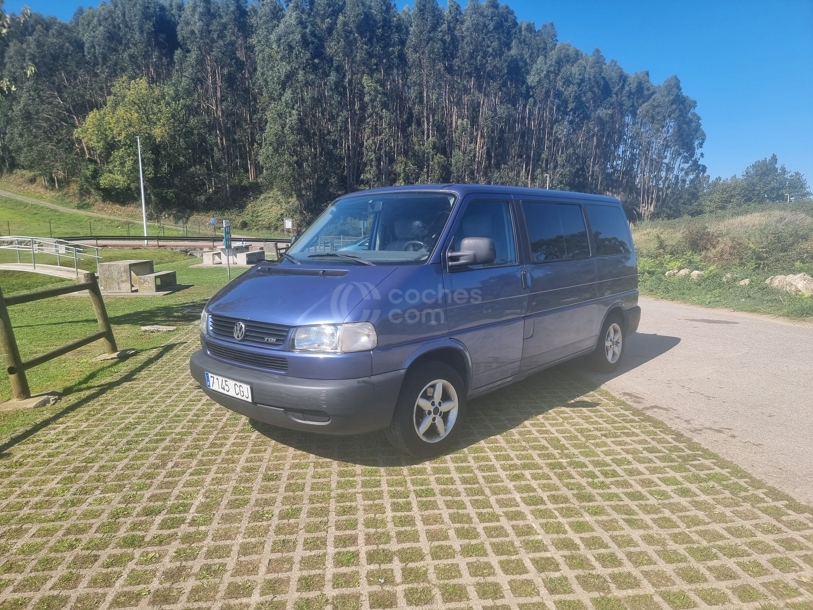 Foto del VOLKSWAGEN Multivan 2.5TDI 102