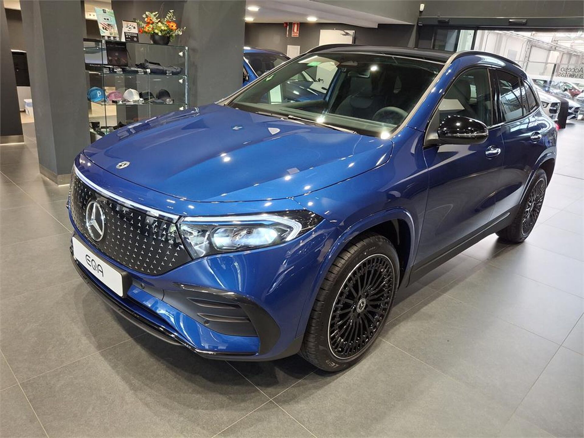Imagen de MERCEDES EQA