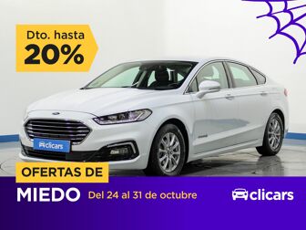 Imagen de FORD Mondeo Sedán 2.0 HEV Titanium