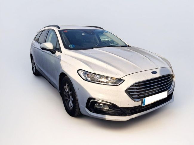 Foto del FORD Mondeo Sedán 2.0 HEV Titanium