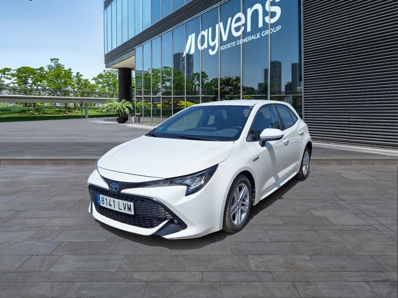 TOYOTA Corolla (1.8 125 Híbrido Active Tech E-CVT 90 kW (122 CV)) en Madrid