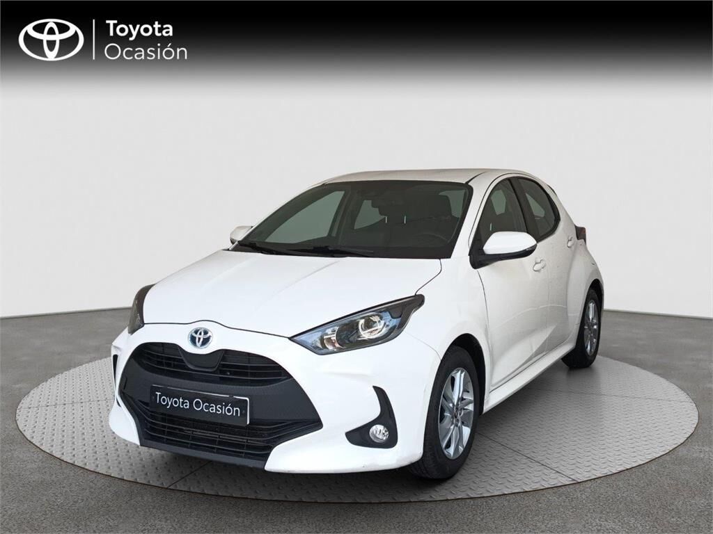 TOYOTA Yaris (5P Active Tech 120H e-CVT) en Madrid