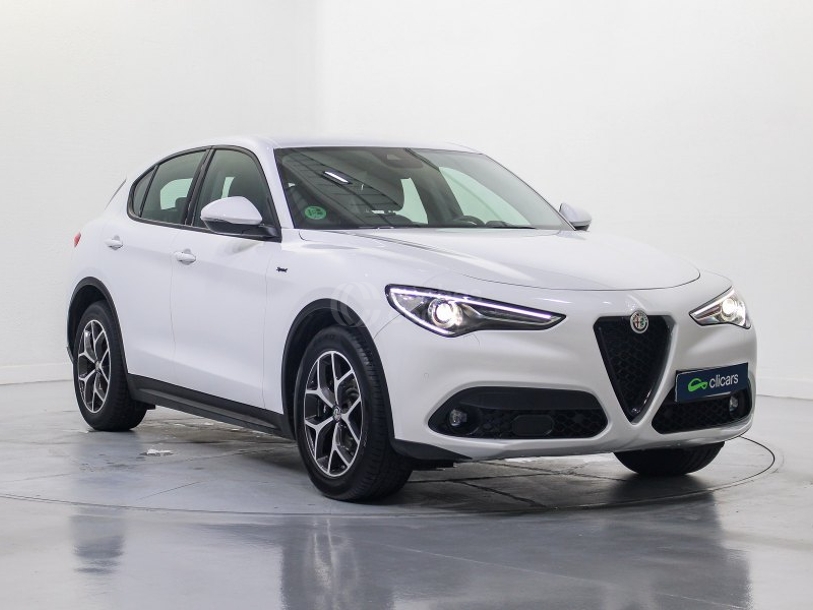Foto del ALFA ROMEO Stelvio 2.2 Sprint RWD 190 Aut.