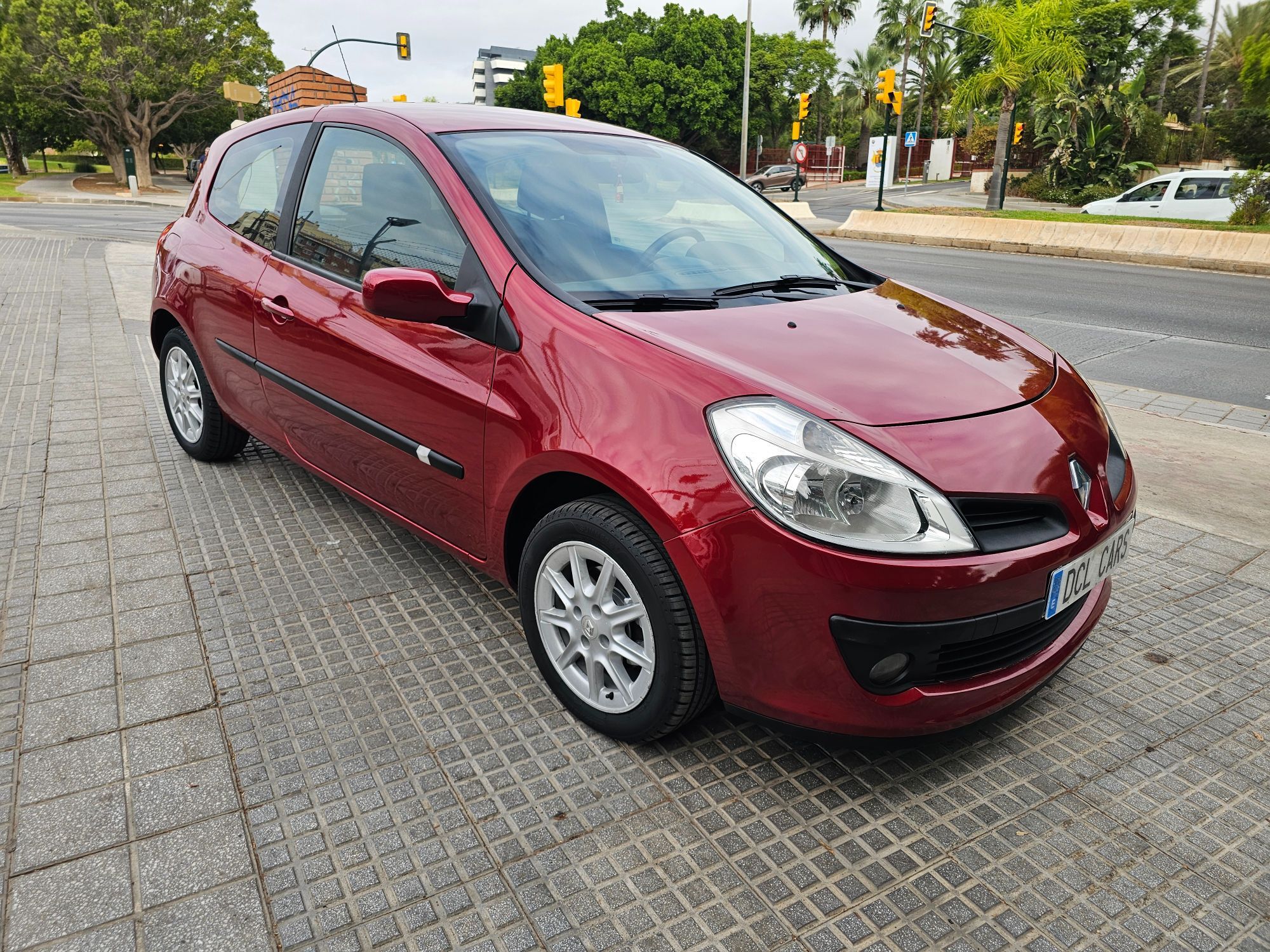 RENAULT Clio (1.5dCi Campus) en Málaga