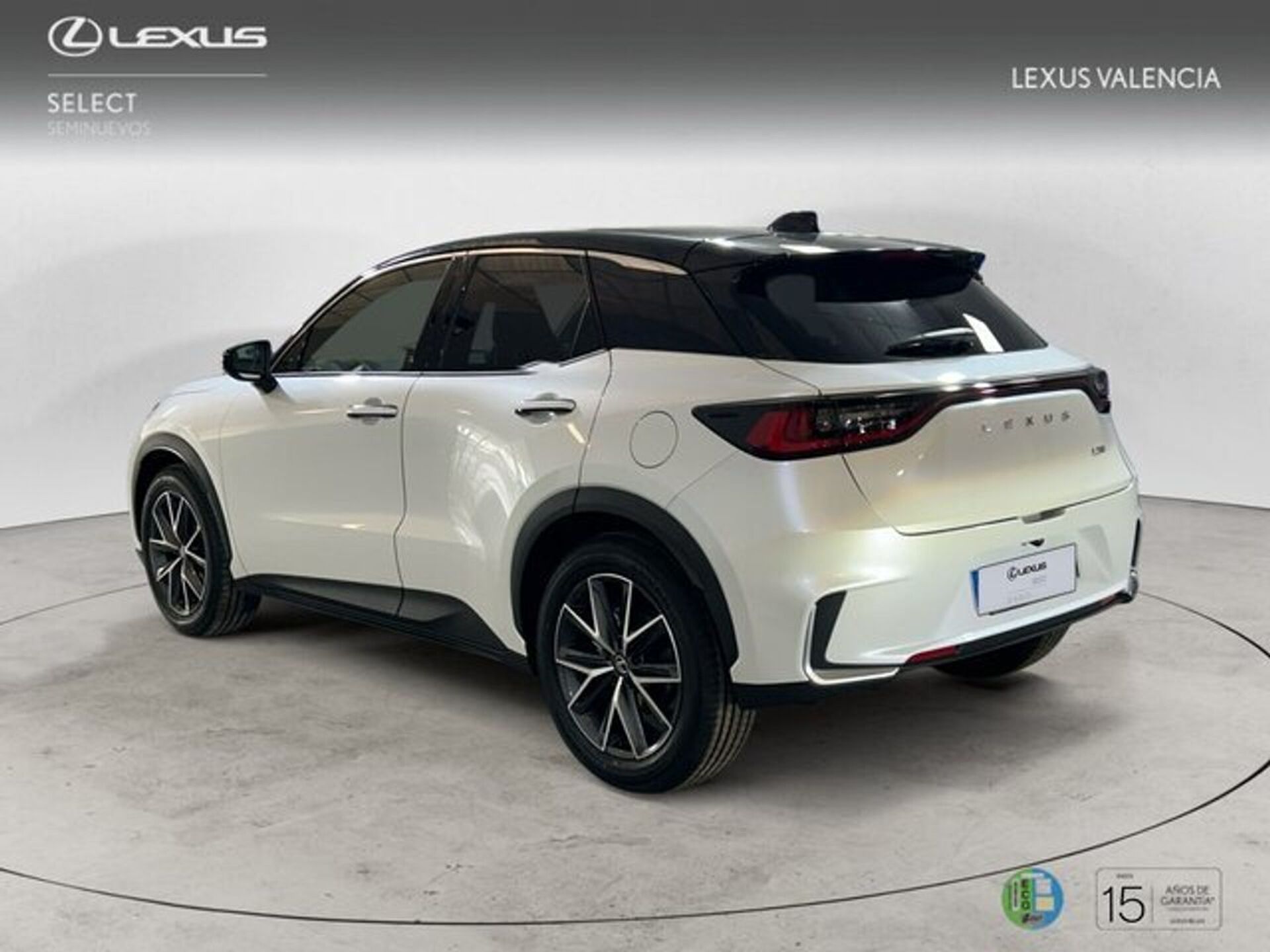 Imagen 2 de LEXUS LBX