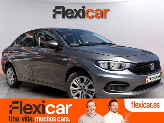 FIAT Tipo (1.4 16v Lounge 70kW (95CV) gasolina 5p.) en Valladolid