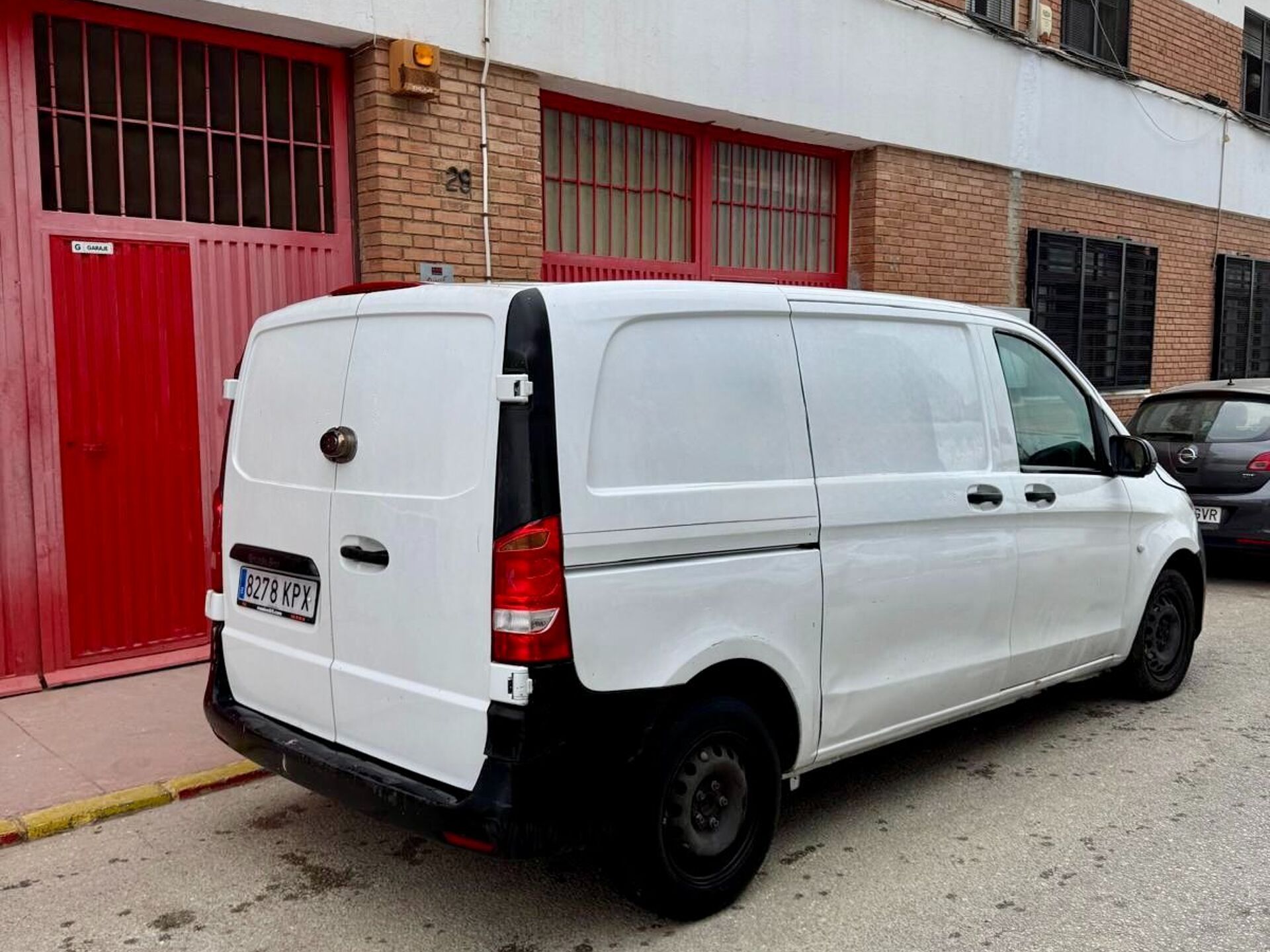 Imagen 2 de MERCEDES Vito