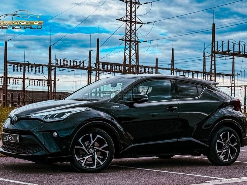 Foto del TOYOTA C-HR 125H Advance