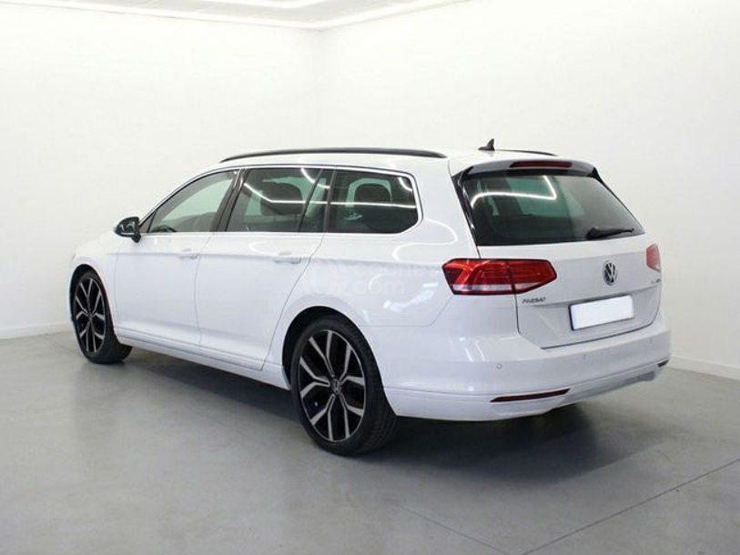 Foto del VOLKSWAGEN Passat Variant 2.0TDI EVO Executive DGS7 110kW