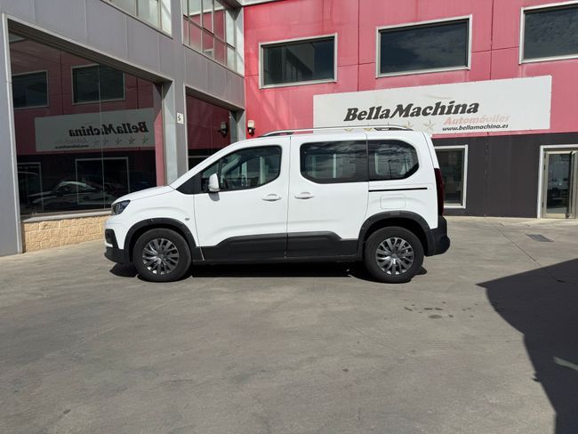 Foto del PEUGEOT Rifter 1.2 PureTech S&S Long Active Pack 110