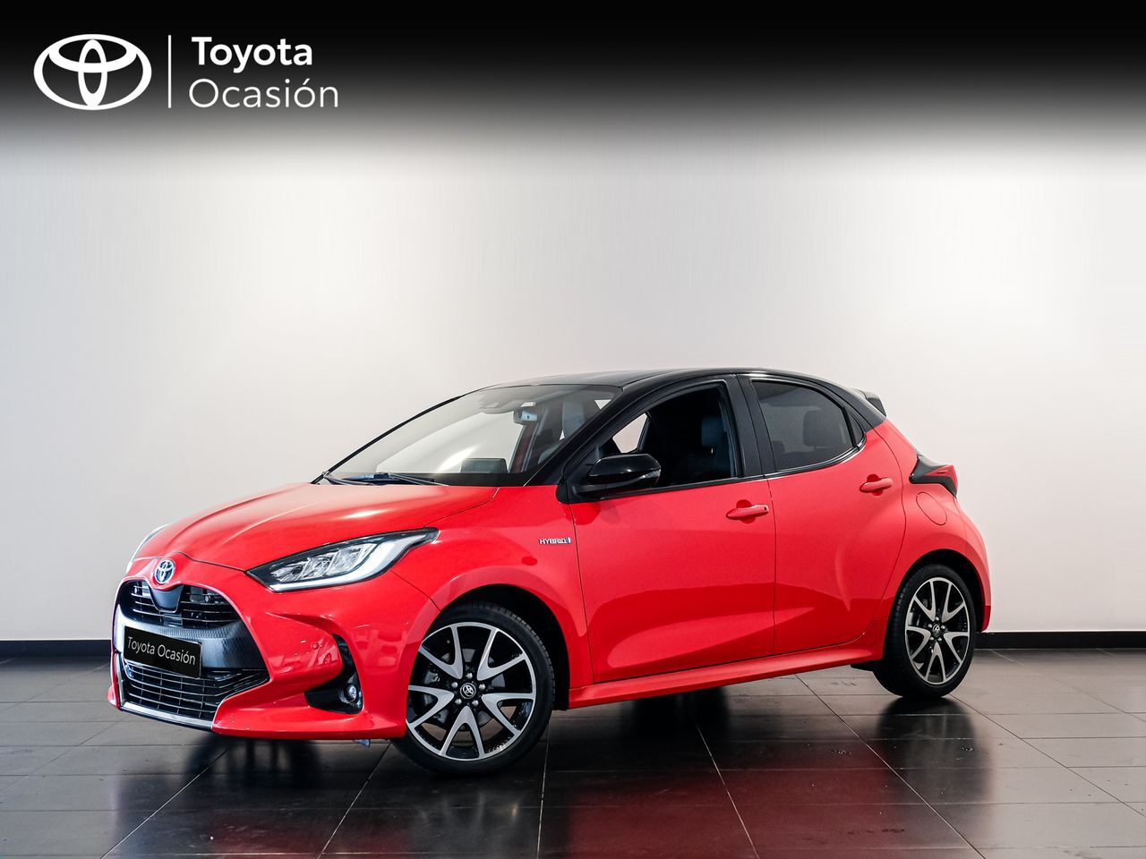 TOYOTA Yaris (120H Style Premiere Edition) en Coruña, A