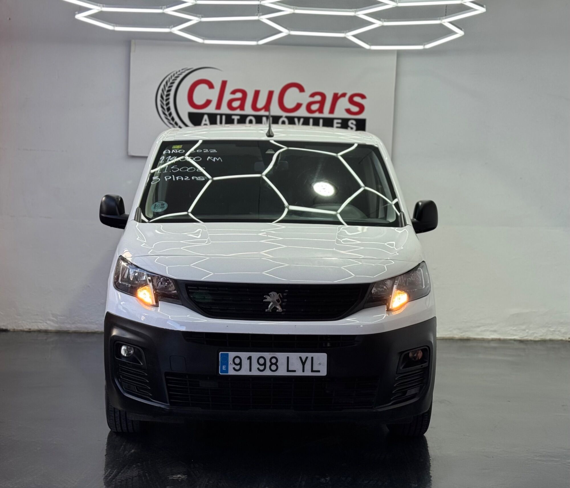 Foto del PEUGEOT Partner 1.5BlueHDI S&S Standard 600kg 100