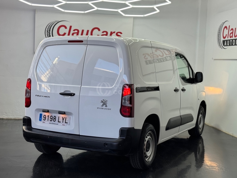 Foto del PEUGEOT Partner 1.5BlueHDI S&S Standard 600kg 100