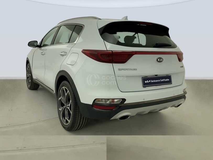 Foto del KIA Sportage 1.6 MHEV GT Line Essential 4x2 115