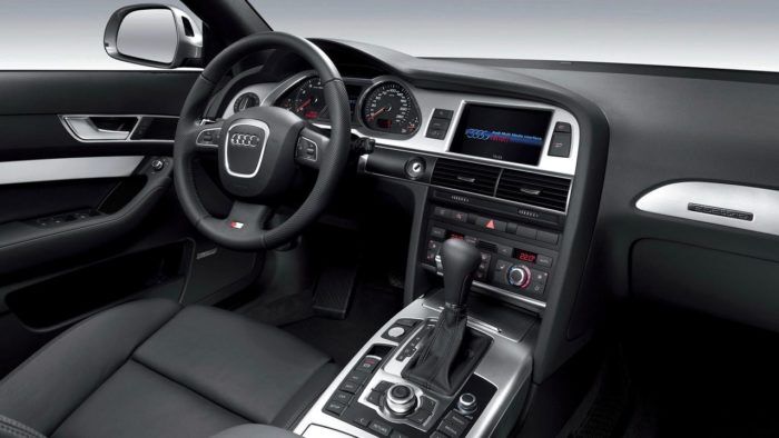 Audi A6 2008 Interior 1 700x394