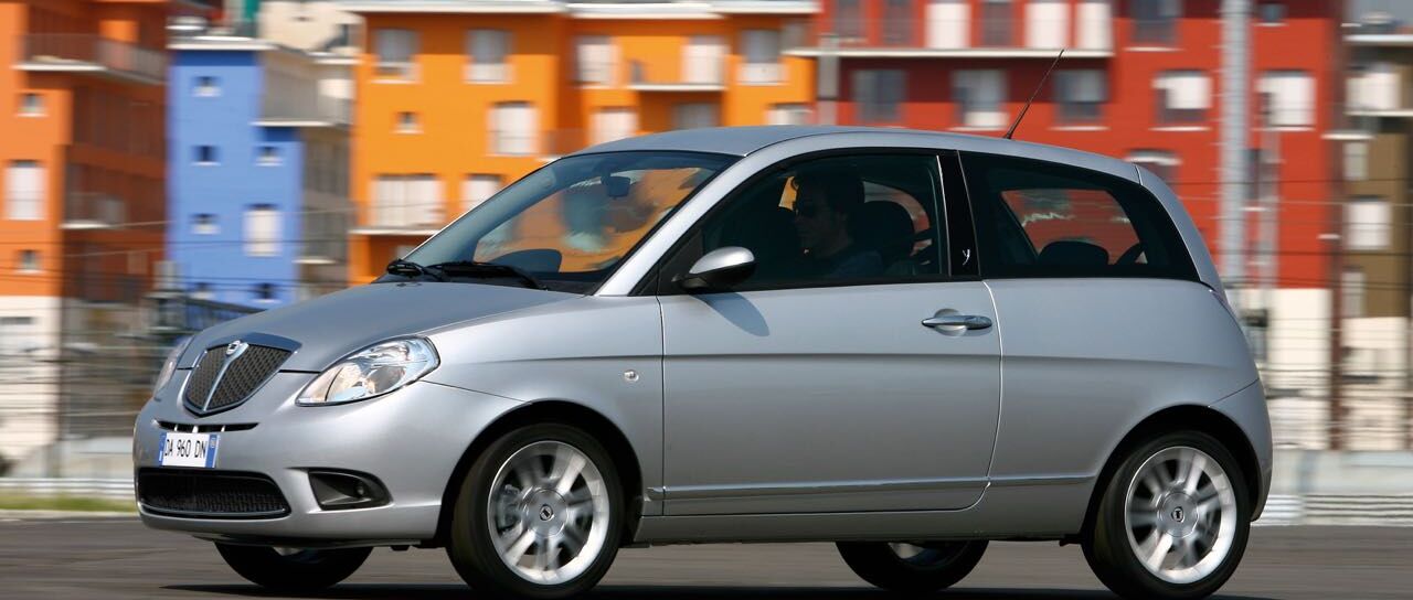 Todas las noticias de coches en un solo portal: Pruebas, fotos, vídeos, informes...