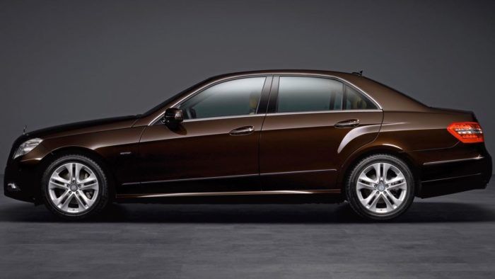 Mercedes Clase E 2009 15 700x394