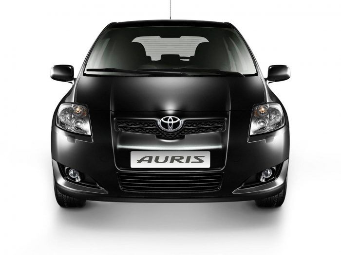 Toyota Auris 2007 17 700x525