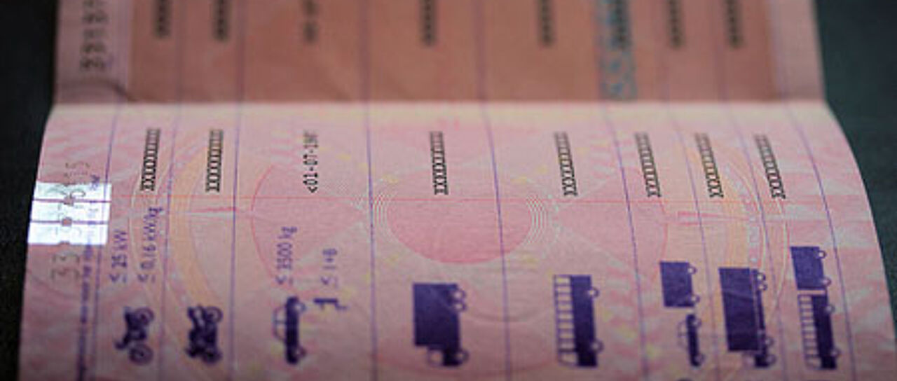 Todas las noticias de coches en un solo portal: Pruebas, fotos, vídeos, informes...