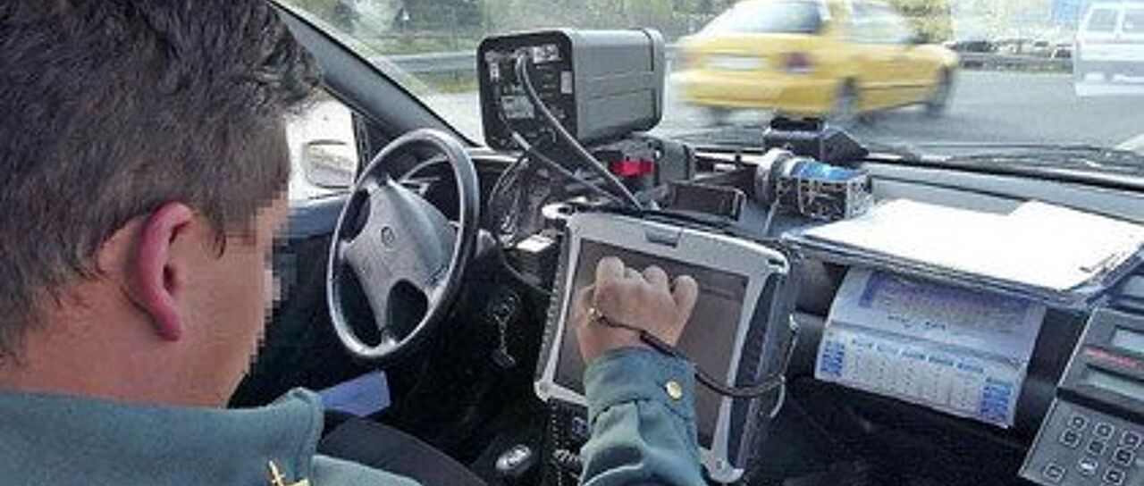 Todas las noticias de coches en un solo portal: Pruebas, fotos, vídeos, informes...