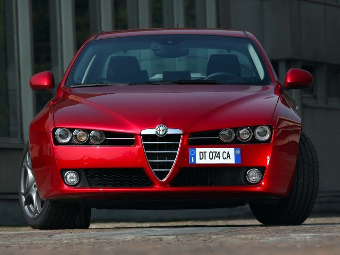 Alfa Romeo 159 2008 8 700x525