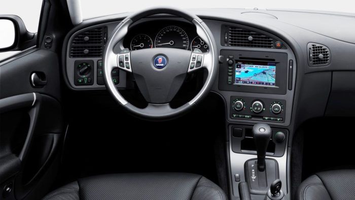 Saab 9 5 2006 Interior 1 700x394