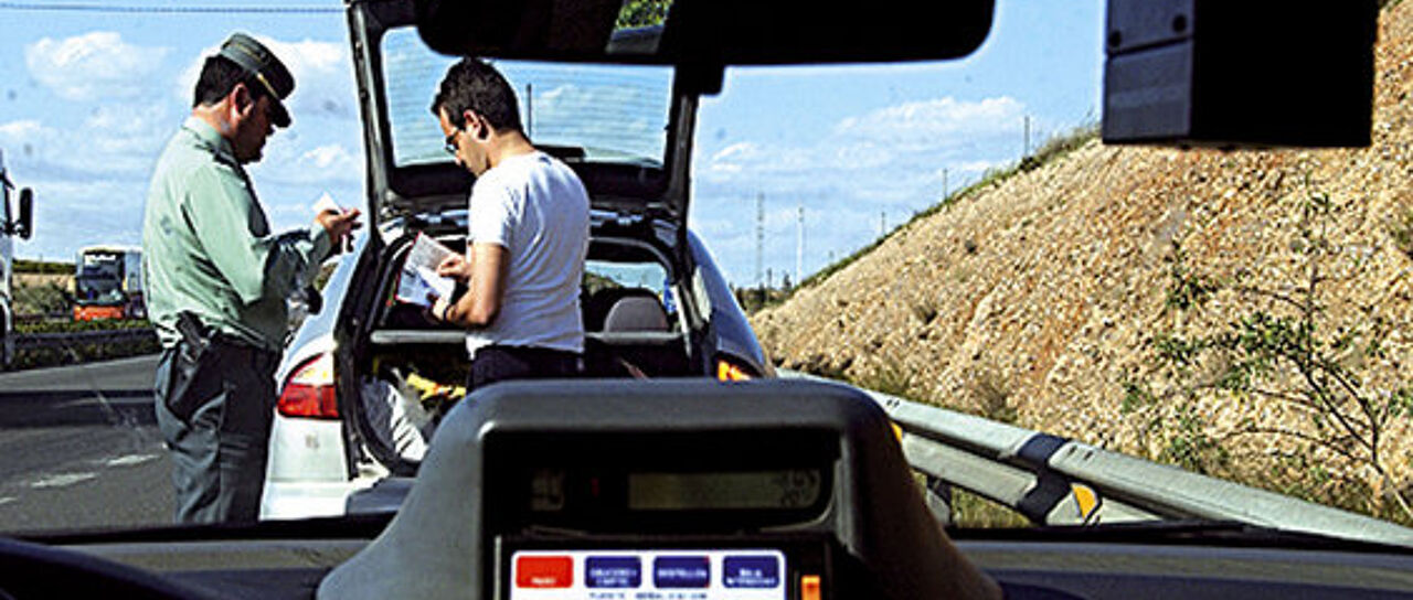 Todas las noticias de coches en un solo portal: Pruebas, fotos, vídeos, informes...