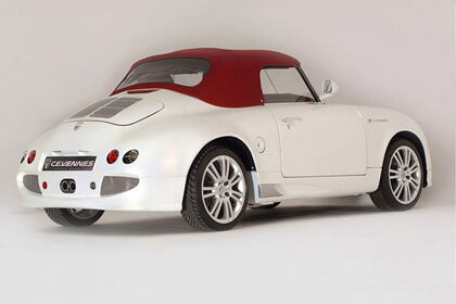 PGO Cévennes, exclusividad de estilo clásico