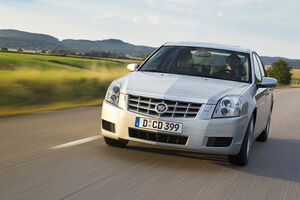 Cadillac Bls 04 300x200